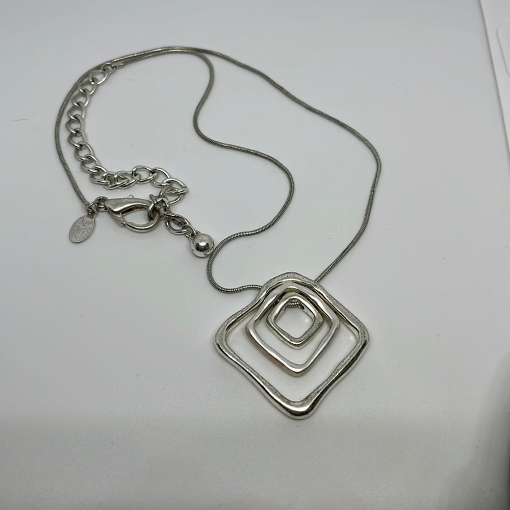 Chico’s silver tone geometric design necklace